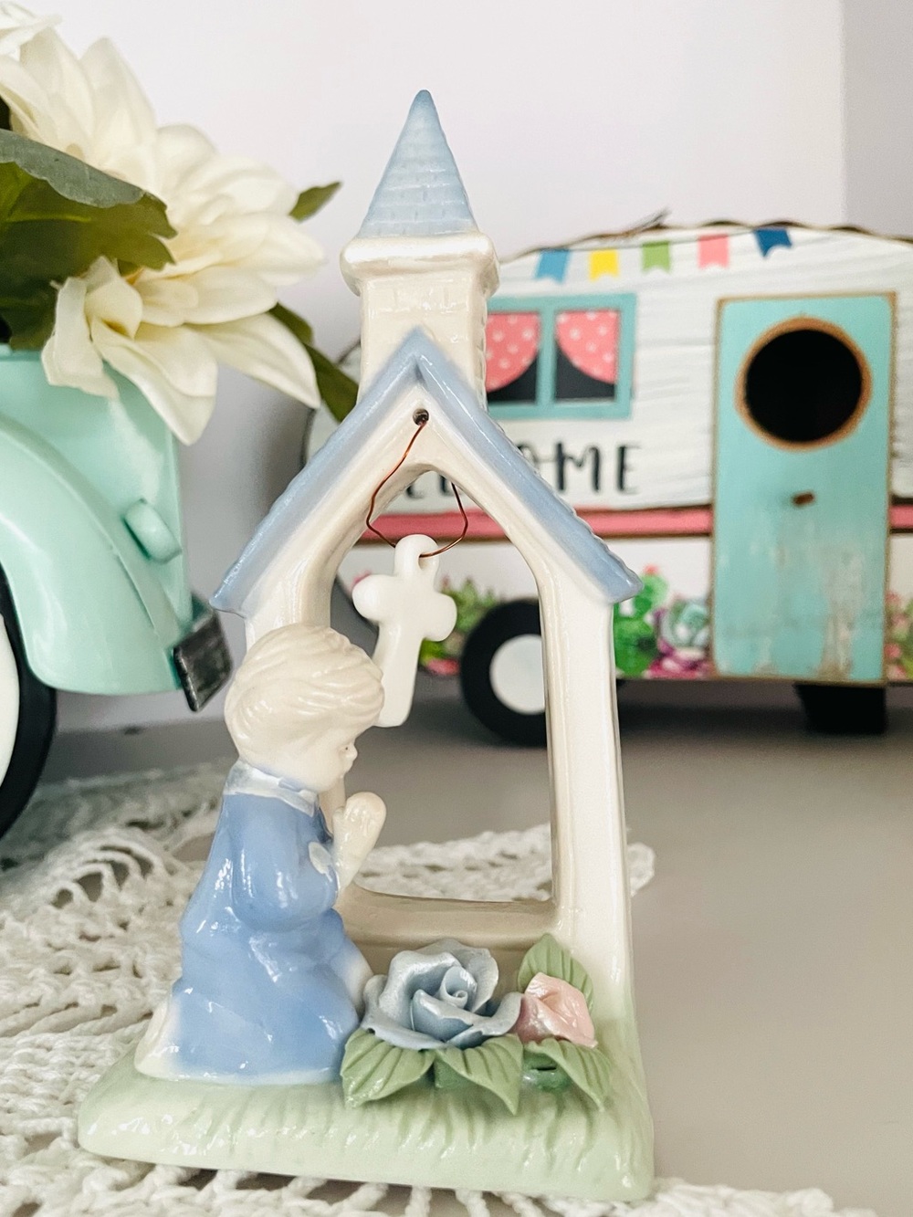 Porcelain Prayer Figurine in Light Blue and Cream